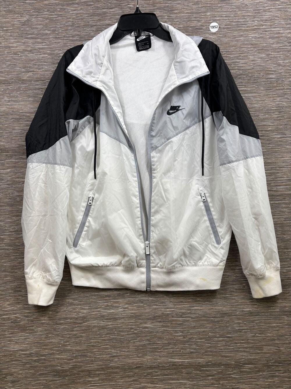 Nike Jacket Mens Small White Colorblock Hooded Windbreaker Full Zip AR2209-100
